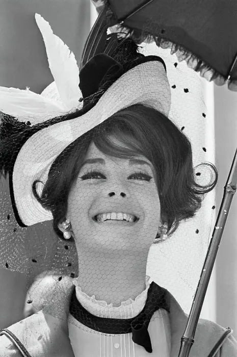 Framed Print : Natalie Wood In The Great Race Framed Print : Natalie Wood In The Great Race