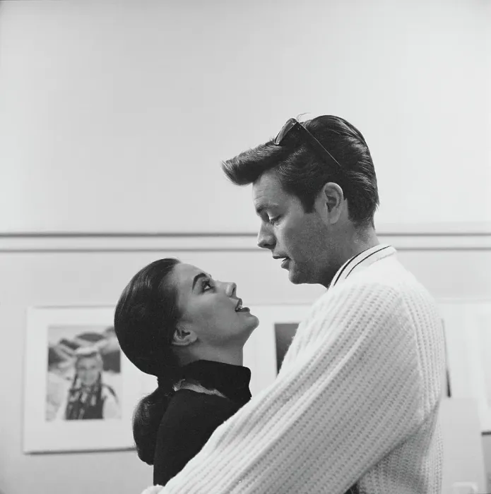 Framed Print : Natalie Wood and Robert Wagner Framed Print : Natalie Wood and Robert Wagner