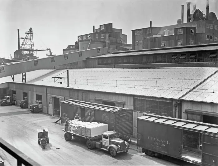 Framed Print : National Gypsum Company, Bronx Framed Print : National Gypsum Company, Bronx