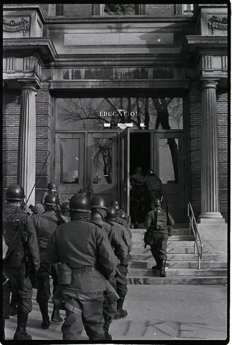 Framed Print : Natl Guaradsmen Enter College Building Framed Print : Natl Guaradsmen Enter College Building