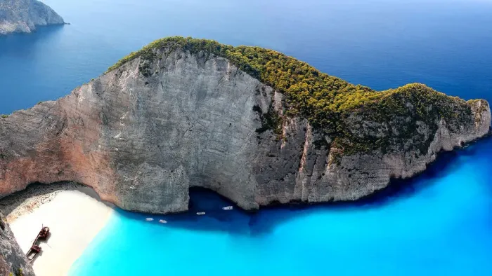 Framed Print : Navagio Beach, Zakynthos, Greece Framed Print : Navagio Beach, Zakynthos, Greece