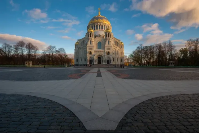 Framed Print : The Naval Cathedral of Saint Nicholas in Kronstadt