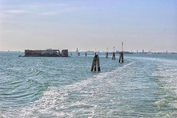 Navigation channels in the Venetian lagoon