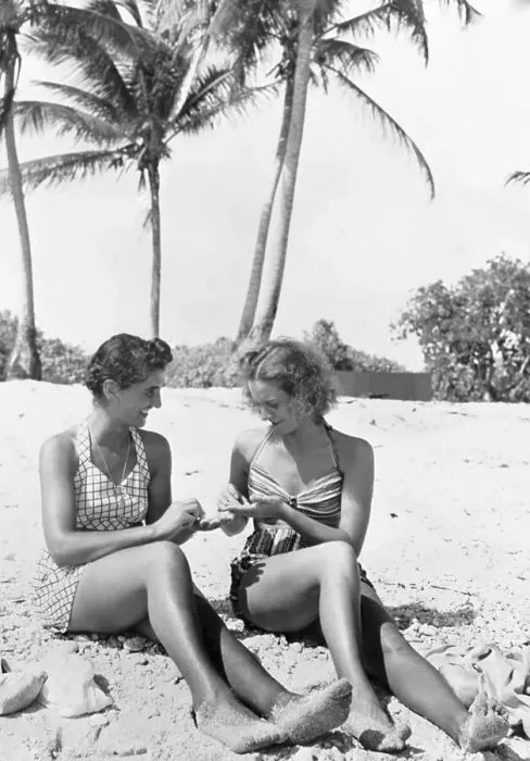 Framed Print : Navy Nurses Sunbathing Framed Print : Navy Nurses Sunbathing