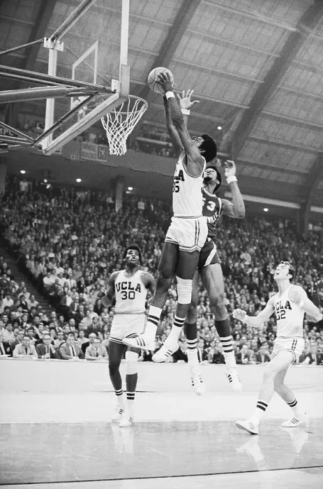 Framed Print : NCAA Finals 1970 - Sidney Wick Outjumps Artis Gilmore Framed Print : NCAA Finals 1970 - Sidney Wick Outjumps Artis Gilmore