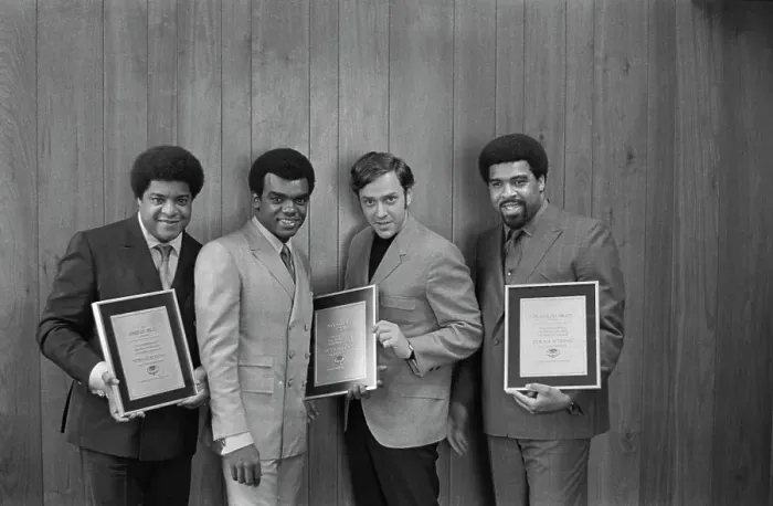 Framed Print : Neil Bogart With The Isley Brothers