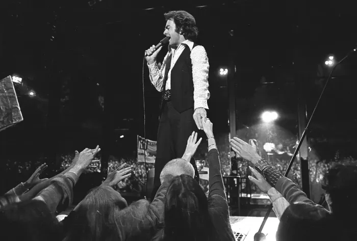 Framed Print : Neil Diamond Performing Framed Print : Neil Diamond Performing
