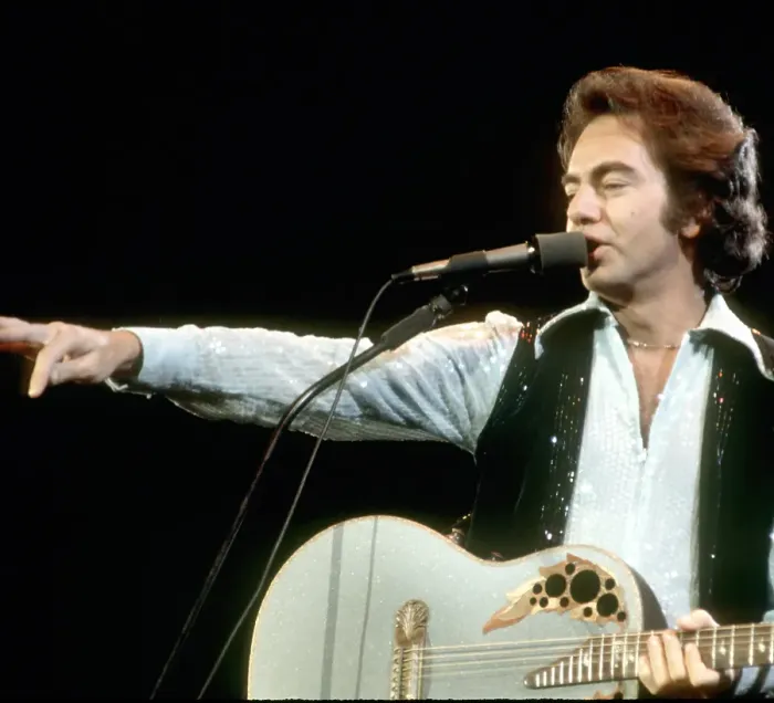 Framed Print : Neil Diamond Playing Acoustic Framed Print : Neil Diamond Playing Acoustic