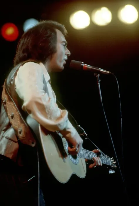 Framed Print : Neil Diamond Playing Acoustic Framed Print : Neil Diamond Playing Acoustic