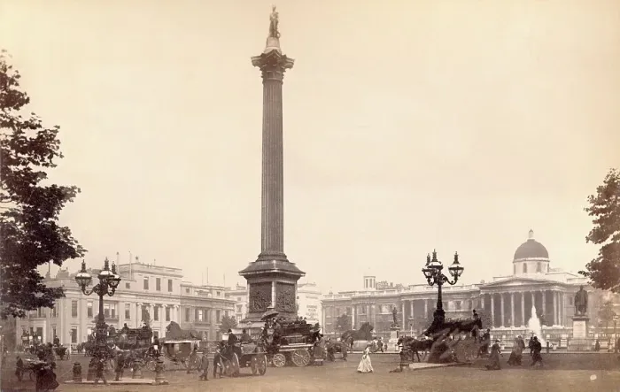 Framed Print : Nelson Monument in Trafalgar Square Framed Print : Nelson Monument in Trafalgar Square