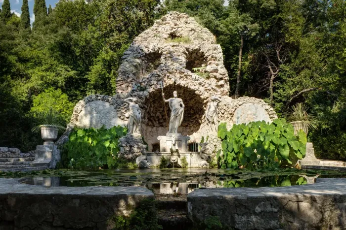 Framed Print : Neptunes fountain in Trsteno