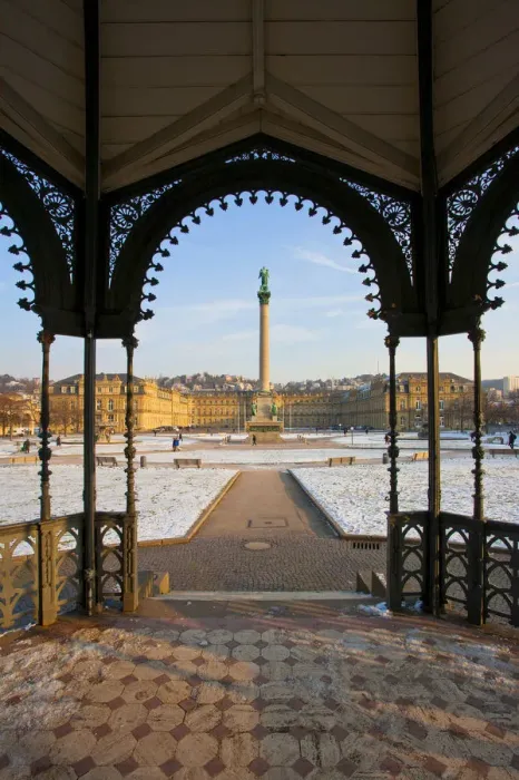 Framed Print : Neues Schloss, New Palace or Castle, Jubilaeumssaeule columns, Schlossplatz square, winter, snow, Stuttgart, Baden-Wuerttemberg, Germany, Europe Framed Print : Neues Schloss, New Palace or Castle, Jubilaeumssaeule columns, Schlossplatz square, winter, snow, Stuttgart, Baden-Wuerttemberg, Germany, Europe