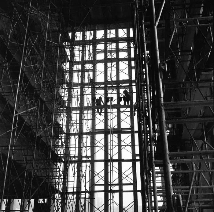 Framed Print : The New Metropolitan Opera House Construction Framed Print : The New Metropolitan Opera House Construction
