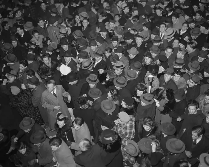Framed Print : New Year's Crowd in Times Square, 1940 Framed Print : New Year's Crowd in Times Square, 1940