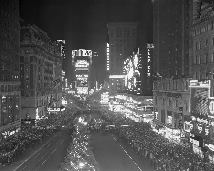 Framed Print : New Years Party in Times Square to Ring in 1939 Framed Print : New Years Party in Times Square to Ring in 1939