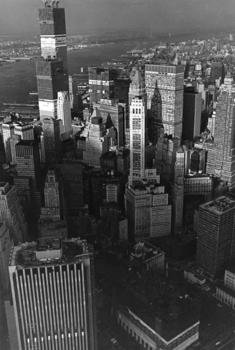 Framed Print : New York. 1971: The skyscrapers of New York with the World Trade Center Framed Print : New York. 1971: The skyscrapers of New York with the World Trade Center