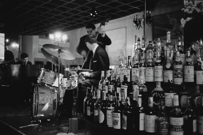 Framed Print : New York City Jazz Club, 1955 Framed Print : New York City Jazz Club, 1955