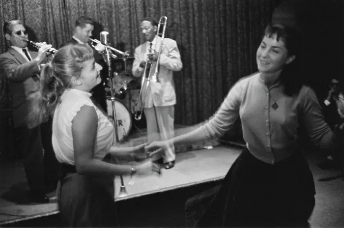 Framed Print : New York City Jazz Club, 1955 Framed Print : New York City Jazz Club, 1955