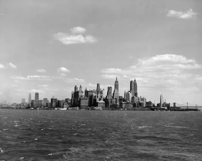 Framed Print : New York City Skyline Framed Print : New York City Skyline