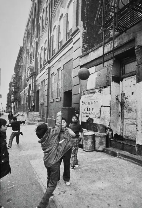 Framed Print : New York City Street Scene Framed Print : New York City Street Scene