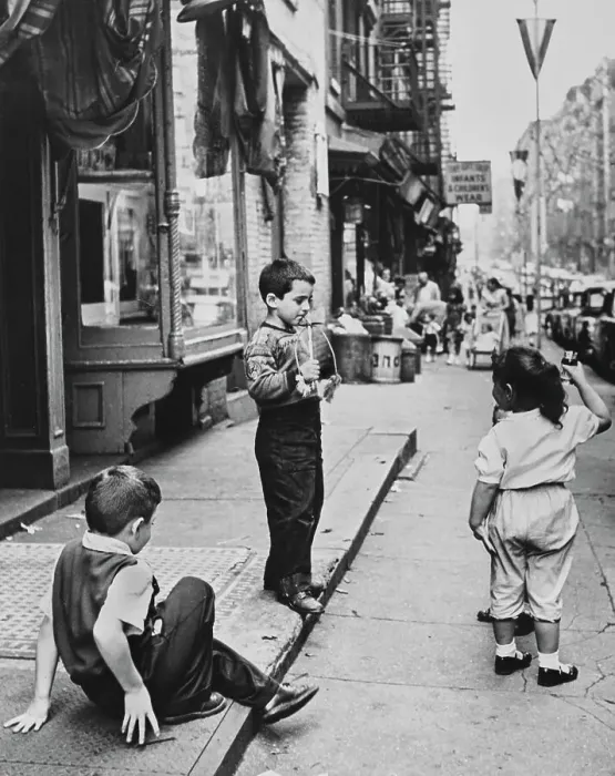 Framed Print : New York City Street Scene Framed Print : New York City Street Scene