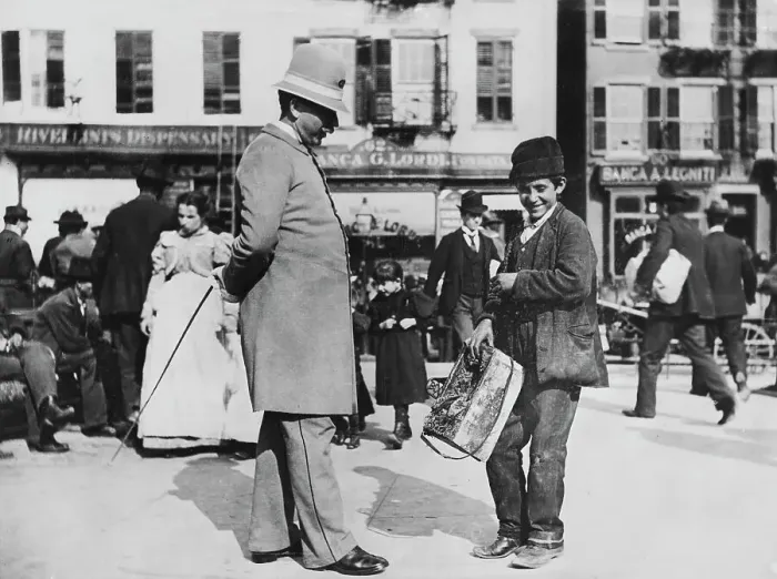 Framed Print : New York City Street Scene Framed Print : New York City Street Scene