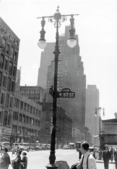 Framed Print : New York Corner Framed Print : New York Corner