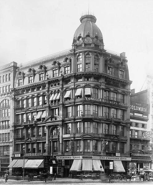 New York Corner, six-storey office building exterior, circa 1910