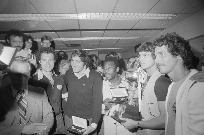 Framed Print : New York Cosmos Teammates Posing with Trophy Framed Print : New York Cosmos Teammates Posing with Trophy