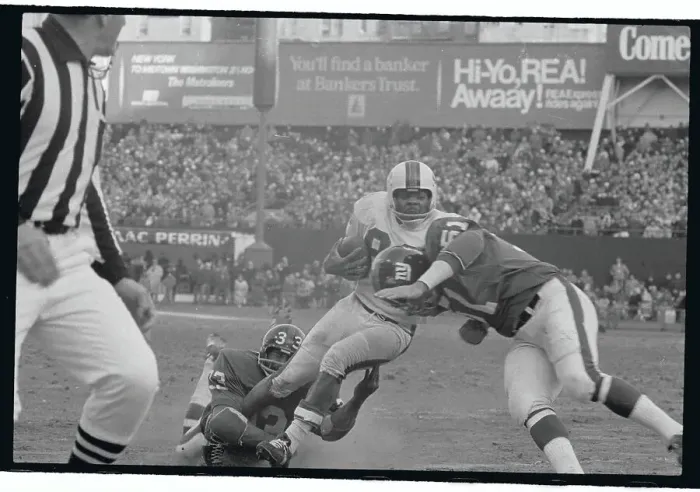 Framed Print : New York Giants Stopping Fake Field Goal