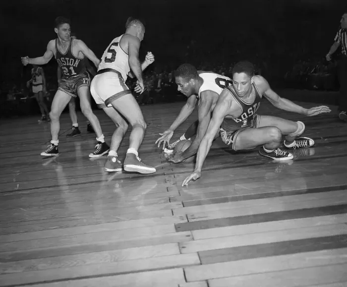 Framed Print : New York Knicks Playing Boston Celtics Framed Print : New York Knicks Playing Boston Celtics