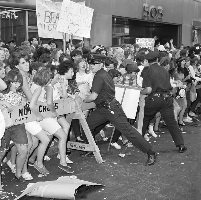 Framed Print : New York Police Holding Back Beatles Fans Framed Print : New York Police Holding Back Beatles Fans