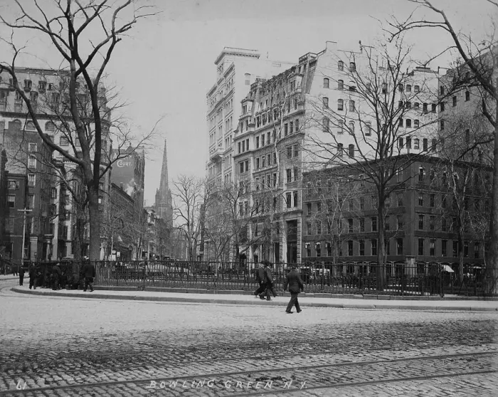 Framed Print : New York Scene Framed Print : New York Scene