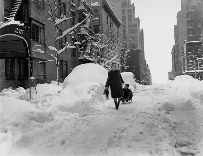 Framed Print : New York Snowfall Framed Print : New York Snowfall