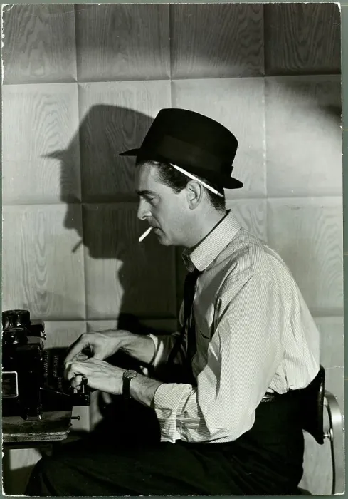 Framed Print : Newspaper Reporter At Typewriter Framed Print : Newspaper Reporter At Typewriter