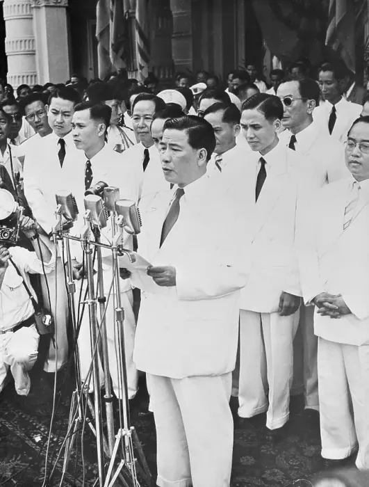 Framed Print : Ngo Dinh Diem Taking Oath of Office Framed Print : Ngo Dinh Diem Taking Oath of Office