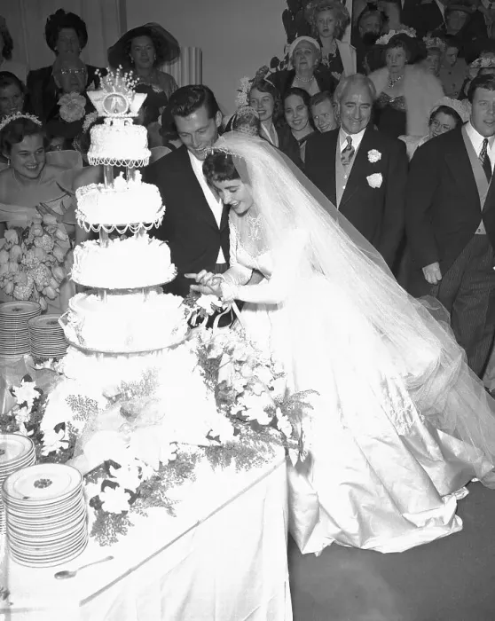 Framed Print : Nicky Hilton and Liz Taylor Cutting Cake Framed Print : Nicky Hilton and Liz Taylor Cutting Cake