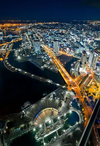 Night view of Yokohama