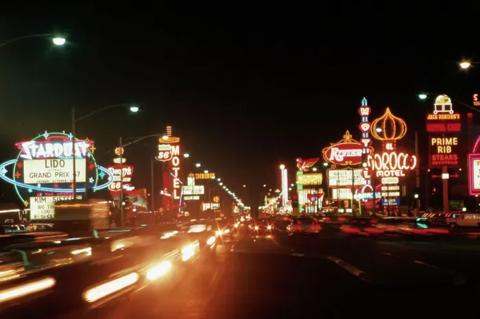 Framed Print : Night Views of Las Vegas Strip Framed Print : Night Views of Las Vegas Strip