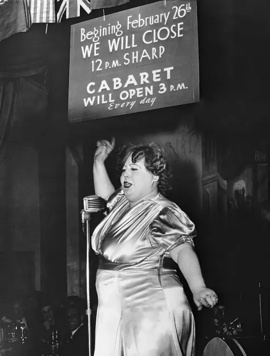 Framed Print : Nightclub Signer Pointing at Sign Framed Print : Nightclub Signer Pointing at Sign