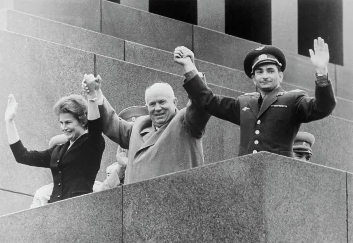 Framed Print : Nikita Khrushchev with Valentina Tereshkova and Valery Bykovsky Framed Print : Nikita Khrushchev with Valentina Tereshkova and Valery Bykovsky