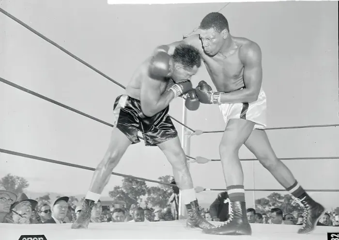 Framed Print : Nino Valdes and Archie Moore Fighting Framed Print : Nino Valdes and Archie Moore Fighting