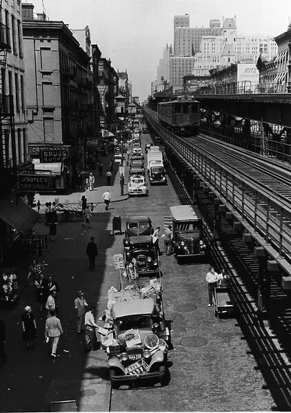Ninth Avenue With El Train Tracks