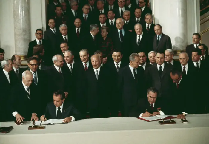 Framed Print : Nixon And Brezhnev Sign Agreement Framed Print : Nixon And Brezhnev Sign Agreement