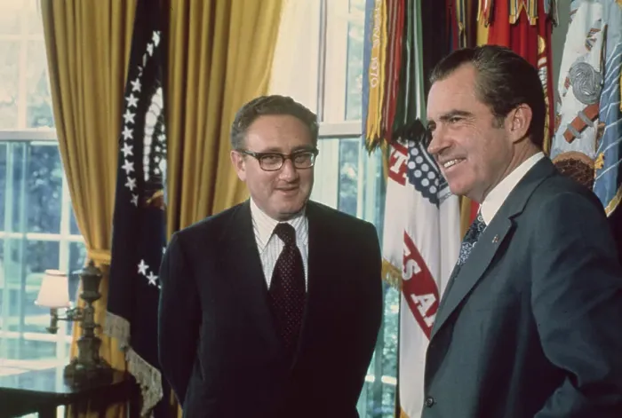 Framed Print : Nixon and Kissinger Talk About Nobel Peace Prize