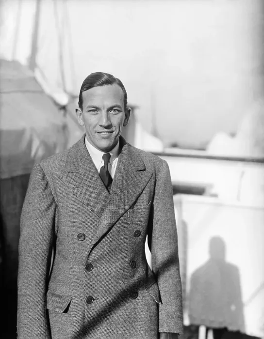 Framed Print : Noel Coward Arriving in America Framed Print : Noel Coward Arriving in America