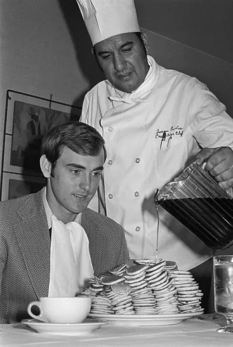 Framed Print : Nolan Ryan Being Served 302 Mini Pancake Framed Print : Nolan Ryan Being Served 302 Mini Pancake