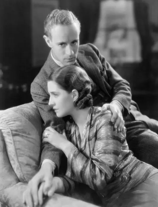 Framed Print : Norma Shearer Posing W / Leslie Howard Framed Print : Norma Shearer Posing W / Leslie Howard