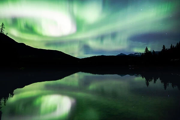 Northern lights (Aurora Borealis), Canada
