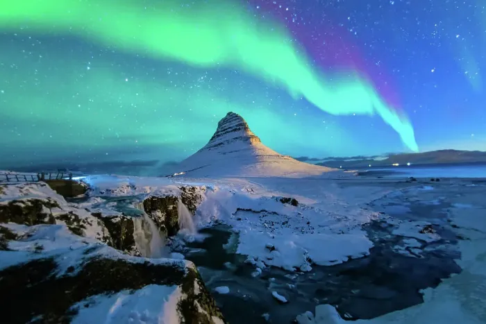 Framed Print : Northern lights at Mount Kirkjufell, Iceland Framed Print : Northern lights at Mount Kirkjufell, Iceland
